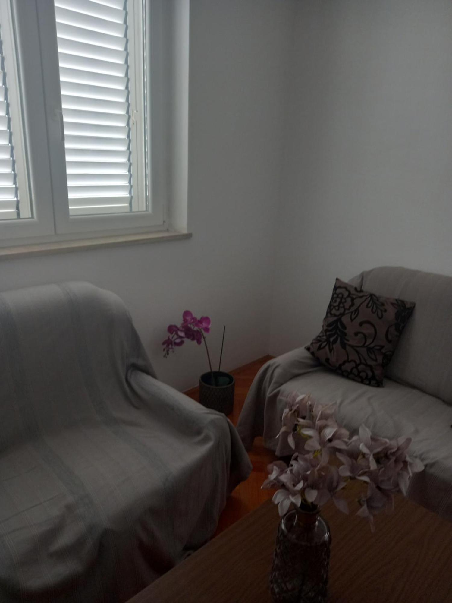 Aida Apartments And Rooms For Couples And Families Free Parking ดูบรอฟนิก ภายนอก รูปภาพ